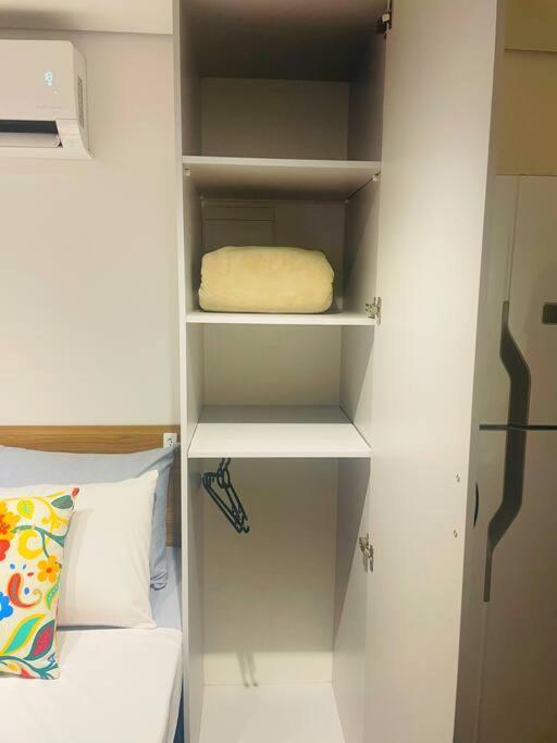 Apartamento Container Em Frente Ao Parque Do Passauna Em - Ac, Deck, Natureza, Parque